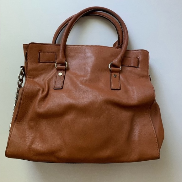 SOLD❗️ Michael Kors Hamilton Large Tote Bag - Picture 2 of 11